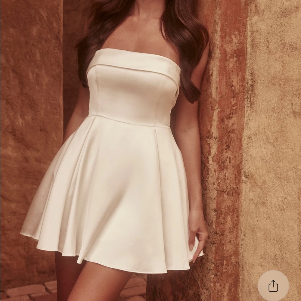 Meshki Strapless White Dress